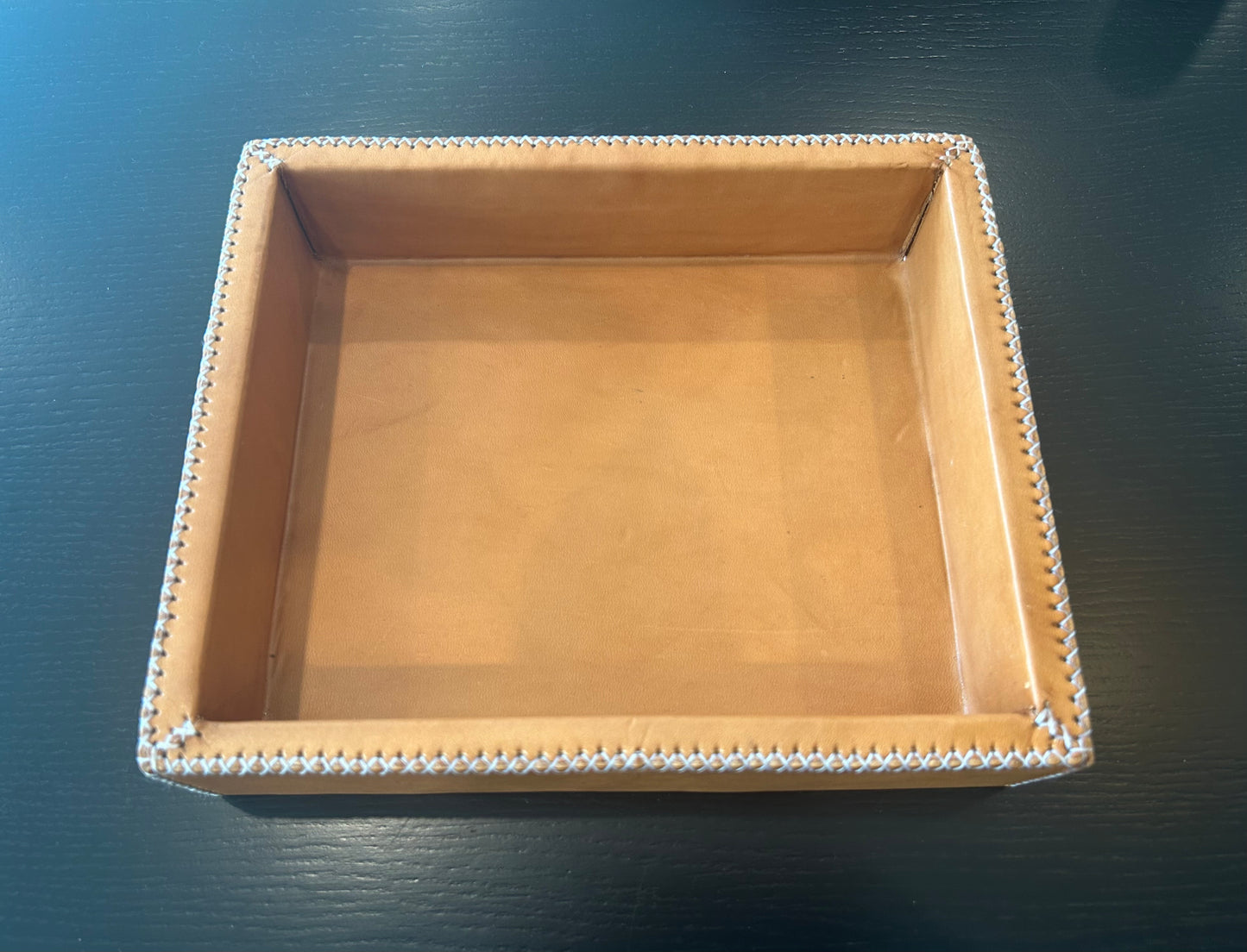 Monedas Cedar & Leather Valet Tray