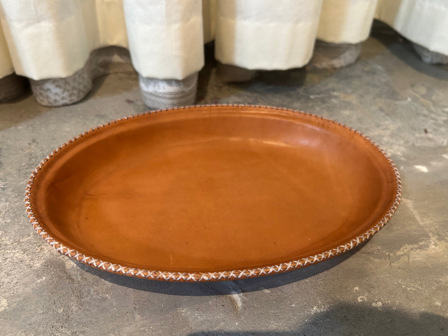 Ovalado Oval Tray