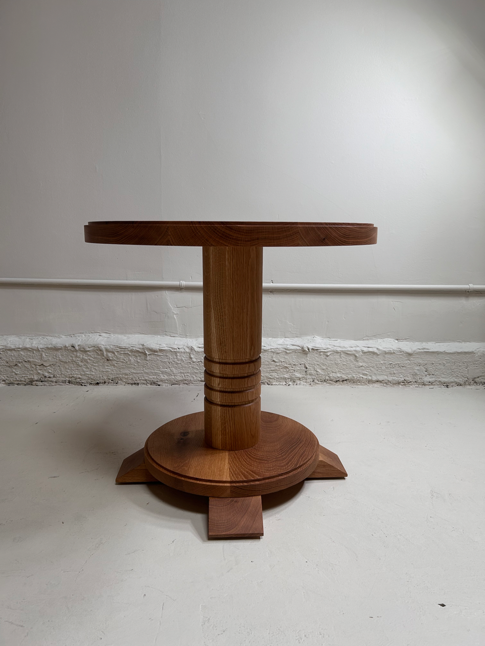 Column Round Side Table
