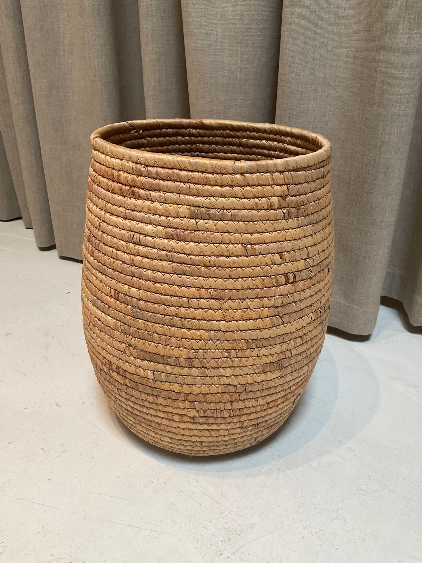 Hand Woven Water Hyacinth Basket, Small