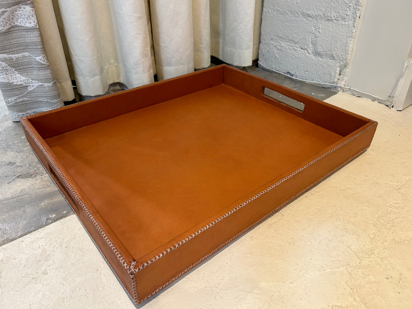 Libros Large Leather Rectangle Ottoman Tray