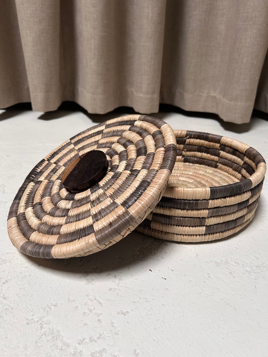 Small Cylinder Storage Woven Basket with Lid