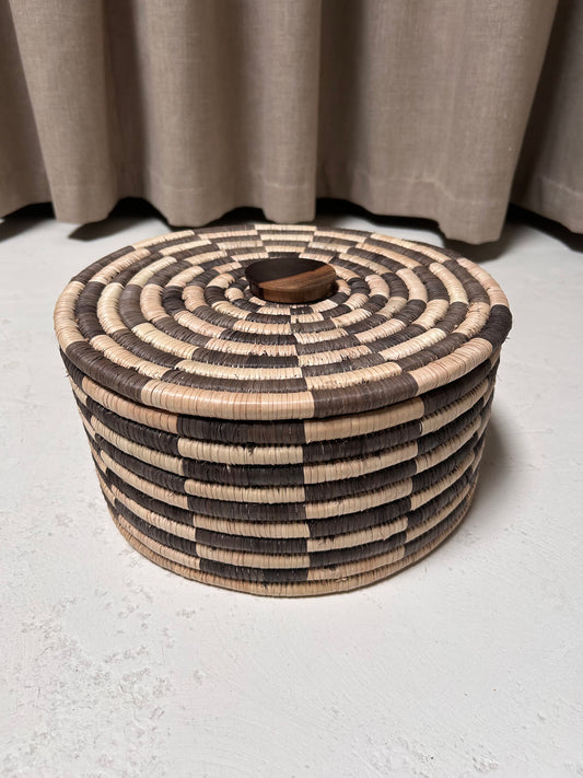 Large Cylinder Storage Woven Basket with Lid