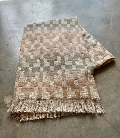 Esme Fade Throw