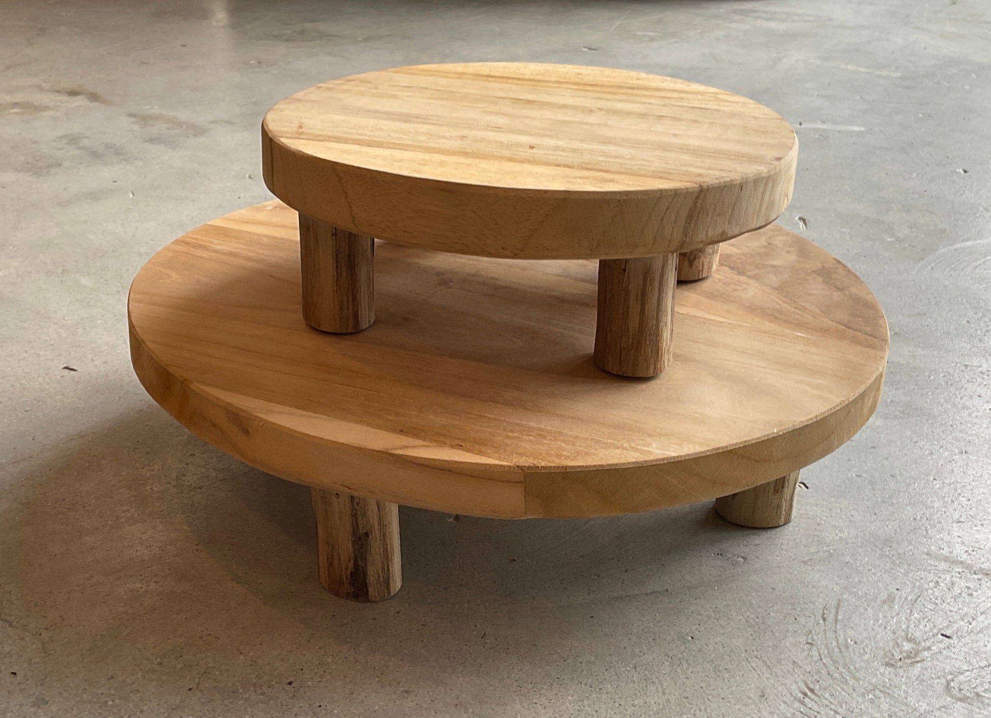 teak pedestal stand, wooden riser, round teak decor, natural wood stand, minimalist platform, teak wood display, kitchen styling, shelf riser, bath accessory stand, small wooden plinth