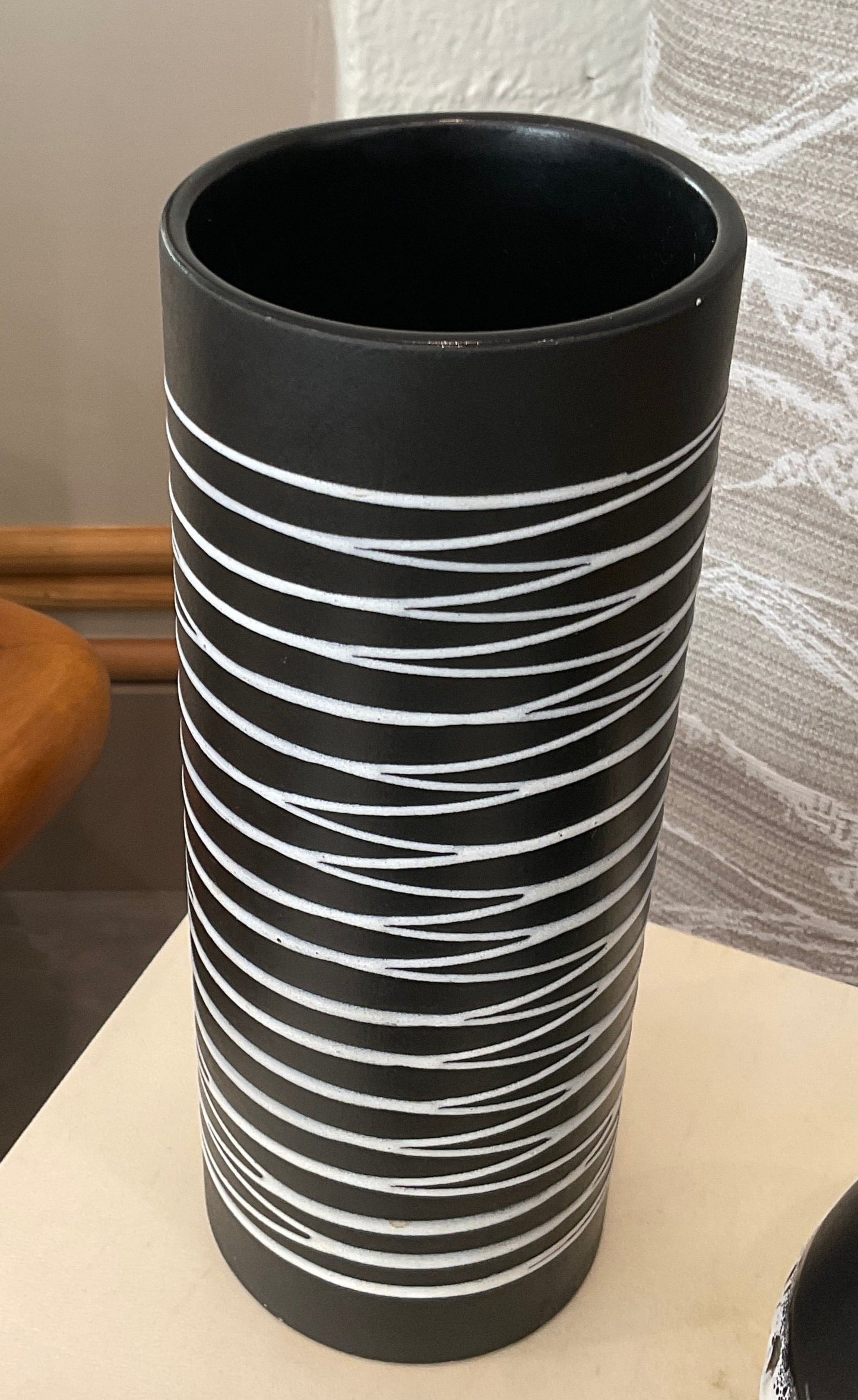 Black + White Tall Cylinder Ceramic